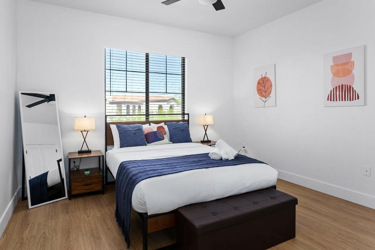 Cozysuites Glendale By The Stadium With Pool 05 Bagian luar foto