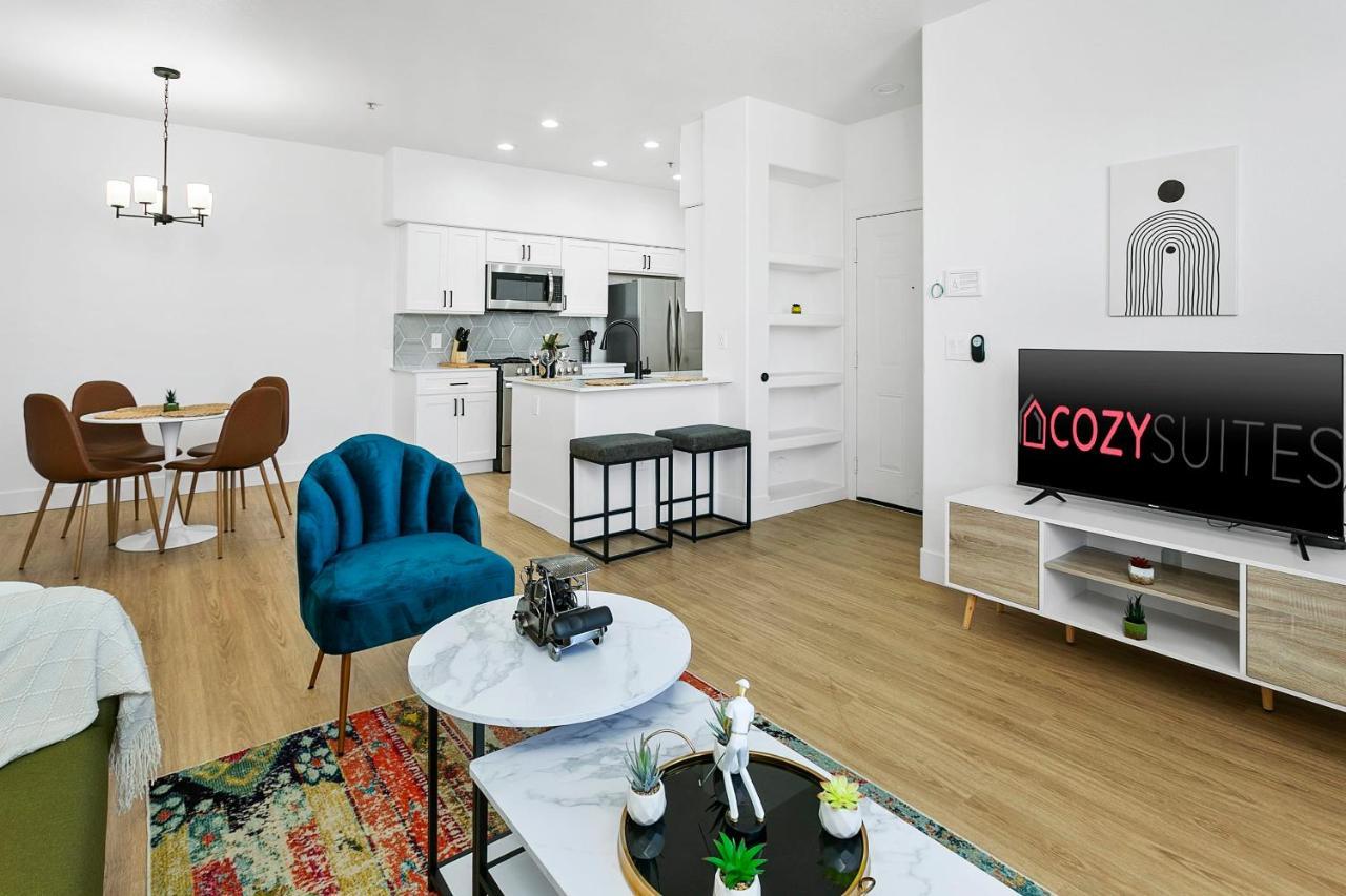 Cozysuites Glendale By The Stadium With Pool 05 Bagian luar foto